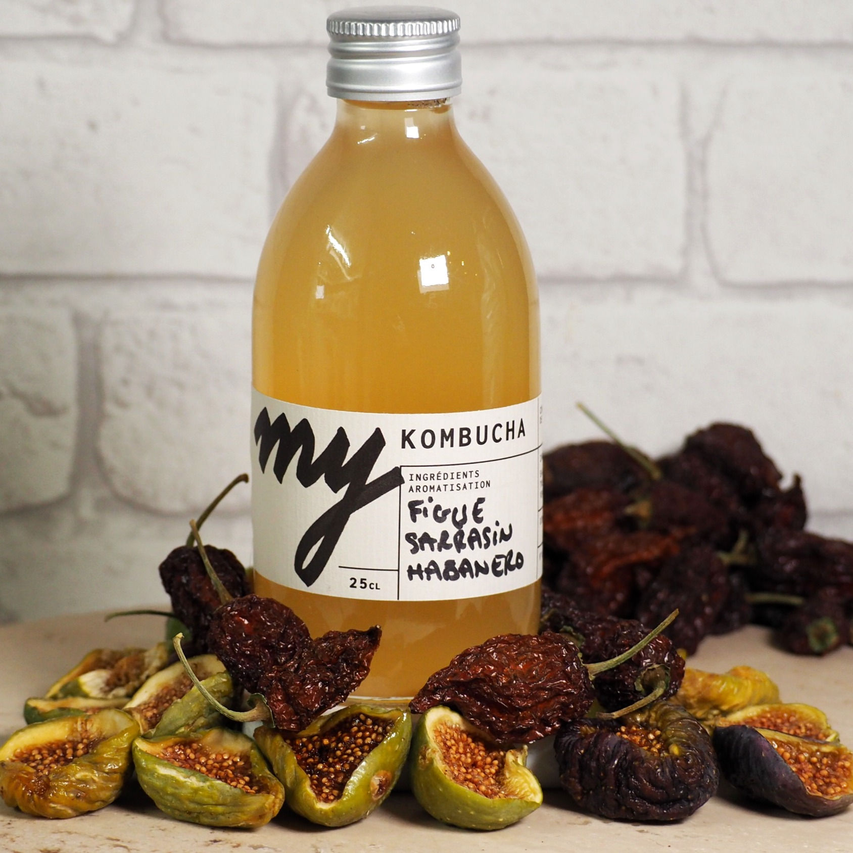 Kombucha base green tea, autumn