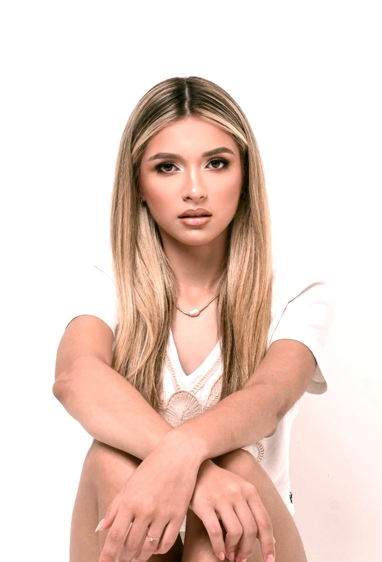 Pietra Seabra, se une a família BY ME Shoes Brazil