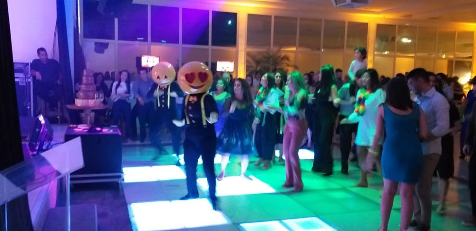 Dançarinos Emojis