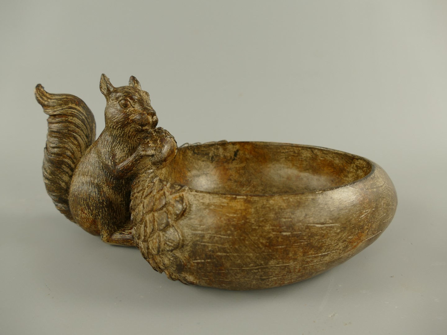 Eekhoorn voederschaal  329.022