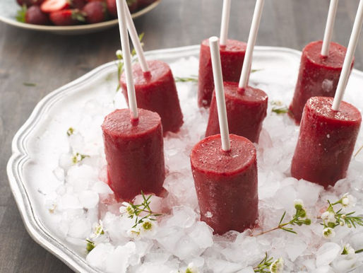 INDEPENDENCE DAY - It's time for a wine cocktail