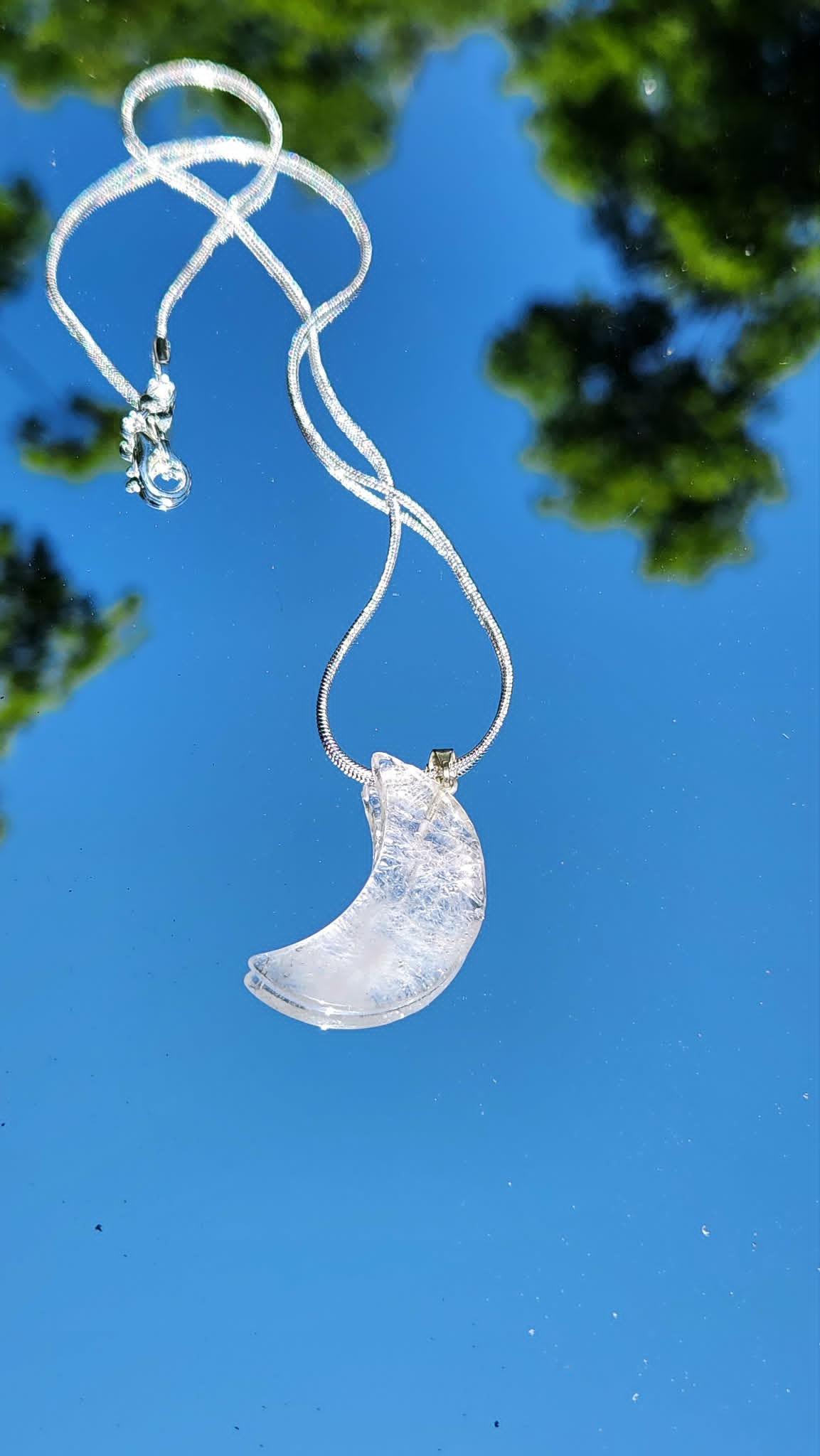 Clear Quartz w Silver Plated Chain