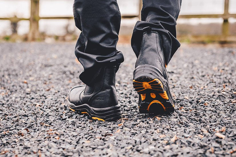 Thumbnail: JCB Dealer Black Boot S3 Hro Src Size 04