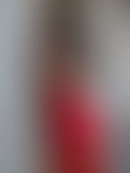 Cristina, in red hot city