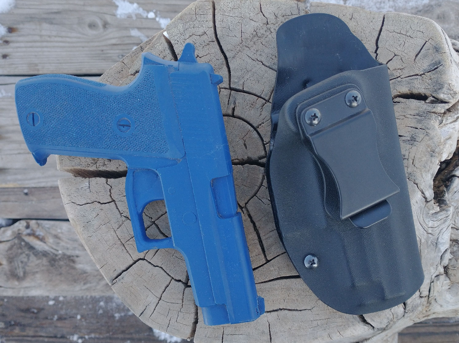 IWB Falcon for a Sig P225