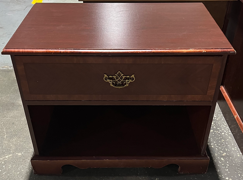 Mentor nightstand