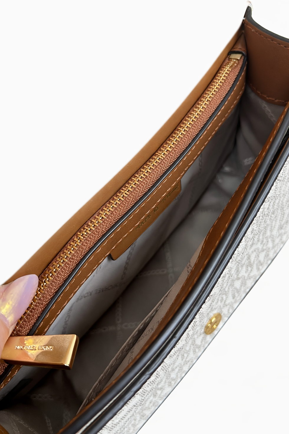 Miniature : Sac bandouliére MICHAEL KORS " Crossbody "