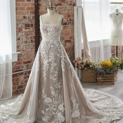 ALBANY OVERSKIRT