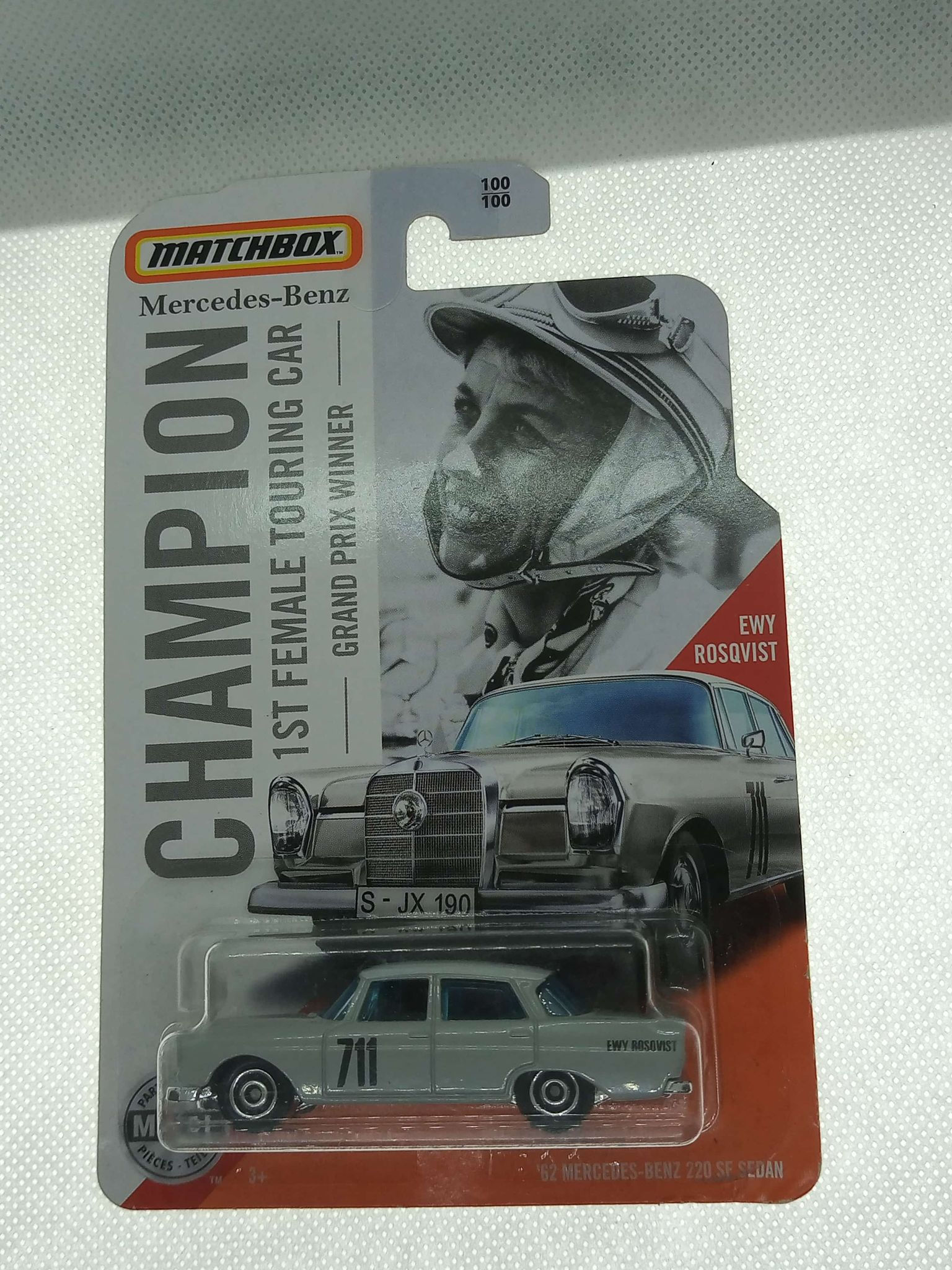 '62 Mercedes - benz 220 SE Sedan Ewy Rosqvist Champion 1st Female Touring Car Grand Prix Winner the MAtchbox