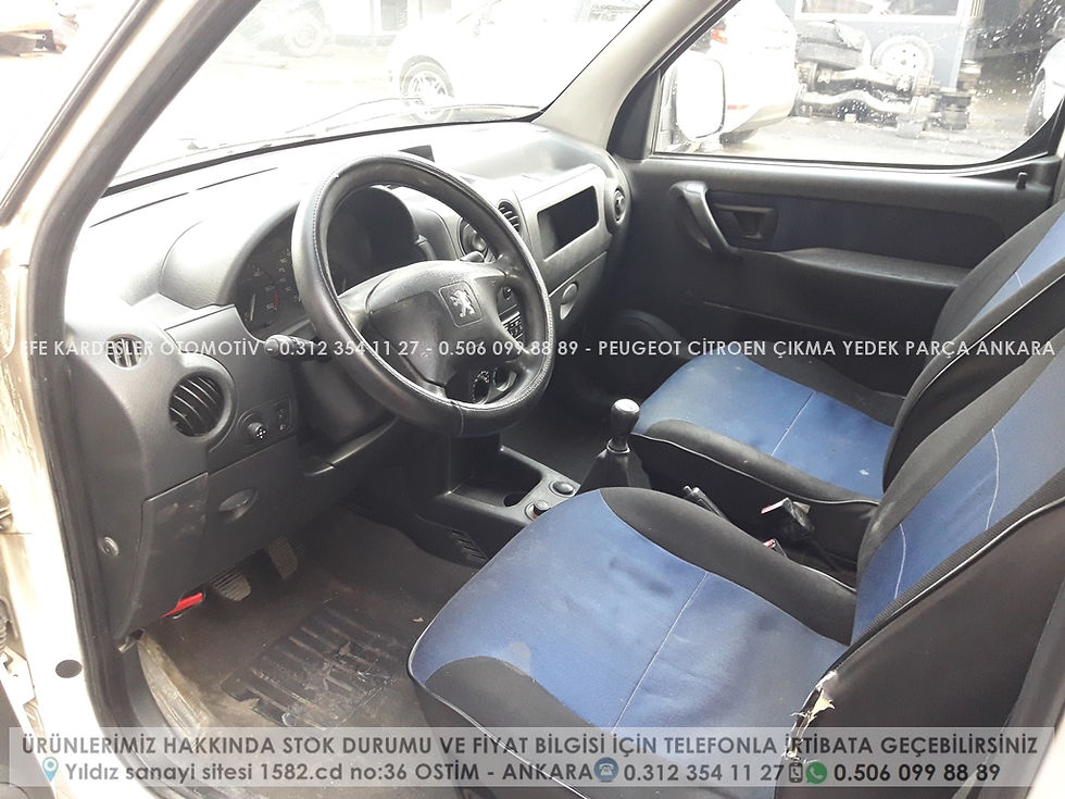 Peugeot partner çıkma torpido göğüs