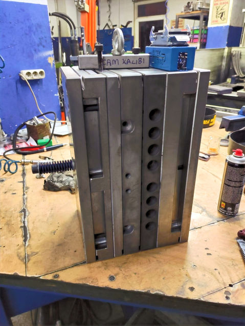 WhatsApp Image 2022-02-02 at 17.58_edited.jpg