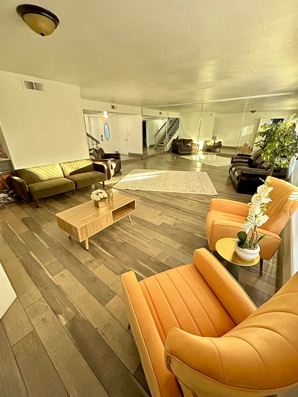 FV Winnetka - Living Room