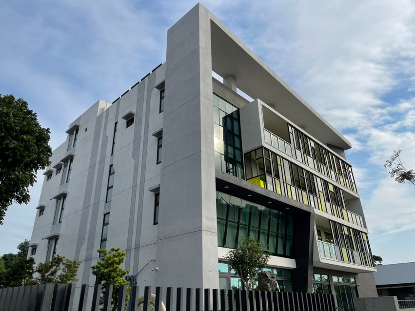 坤倫工程-大台南永康辦公室新建及室內裝修工程