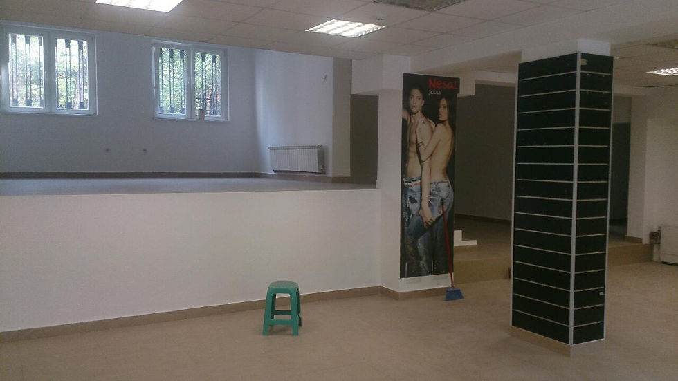 Thumbnail: Lokal, CERAK, 150m2