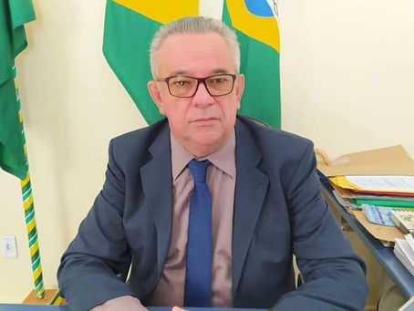 PREFEITO CAMILO DA SILVA CUMPRE AGENDA COM GOVERNO E FNDE.