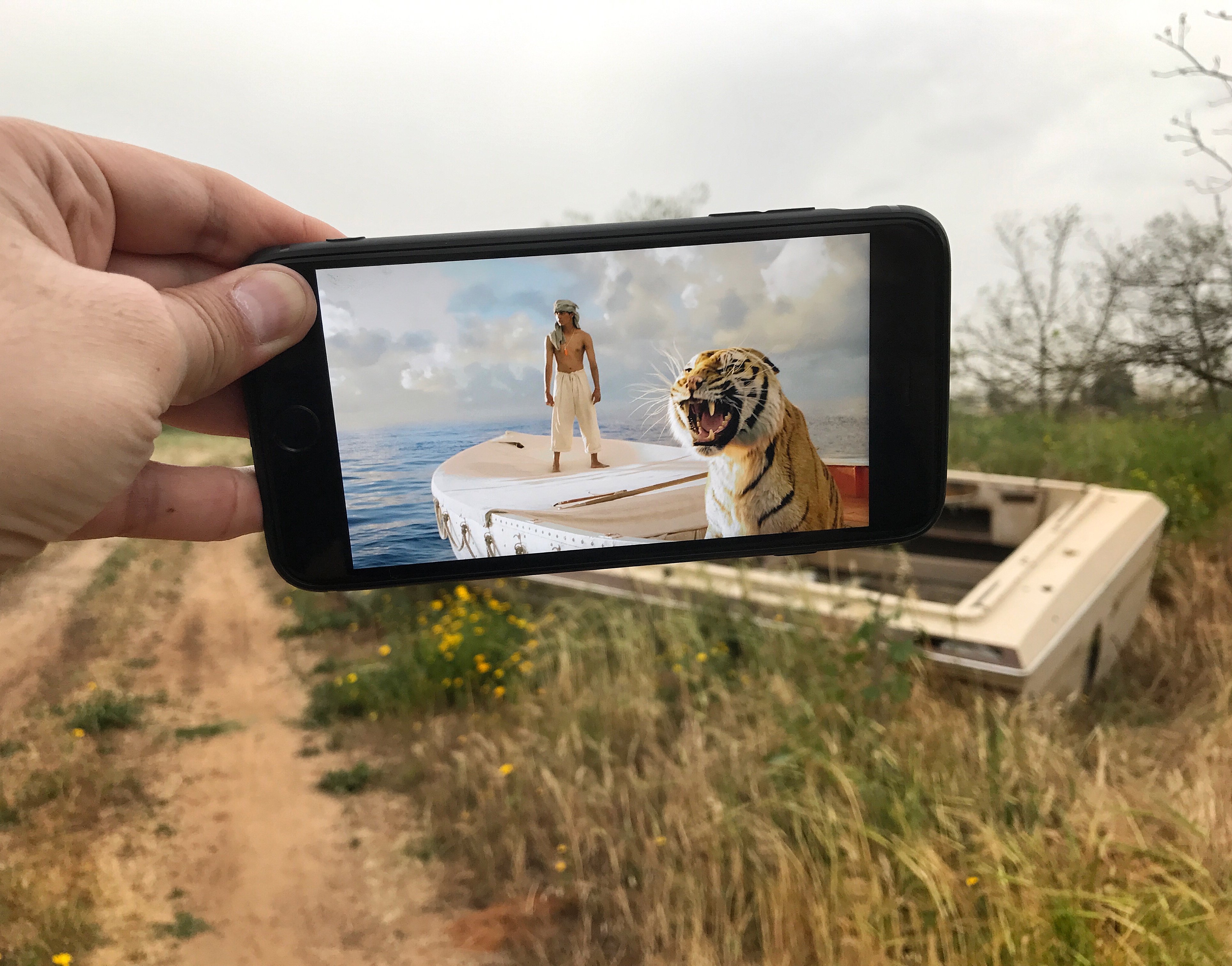 Cool smartphone. Cool smartphone. Amazon gadgets. Cool smartphone. Самое крутое фото сделанное на телефон победитель.