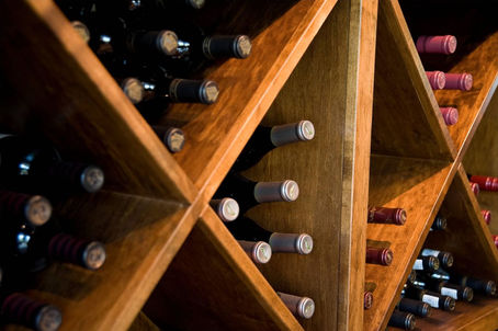 Como guardar o vinho