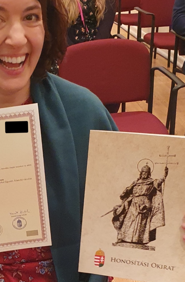 Woman with Hungarian Citizenship certificate