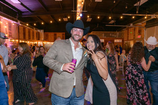 Vanessa and Ty-9641.jpg