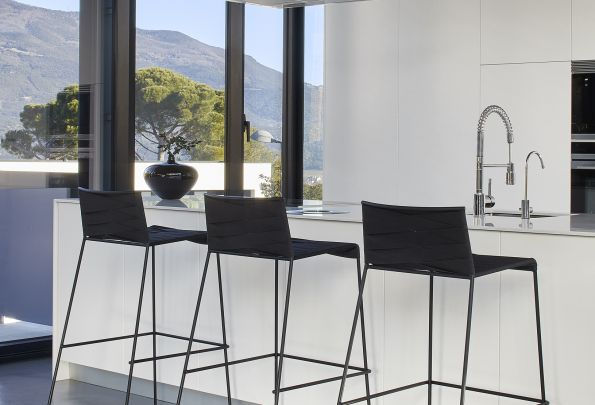 Miniatura: Mobiliario para espacios interiores y exteriores.