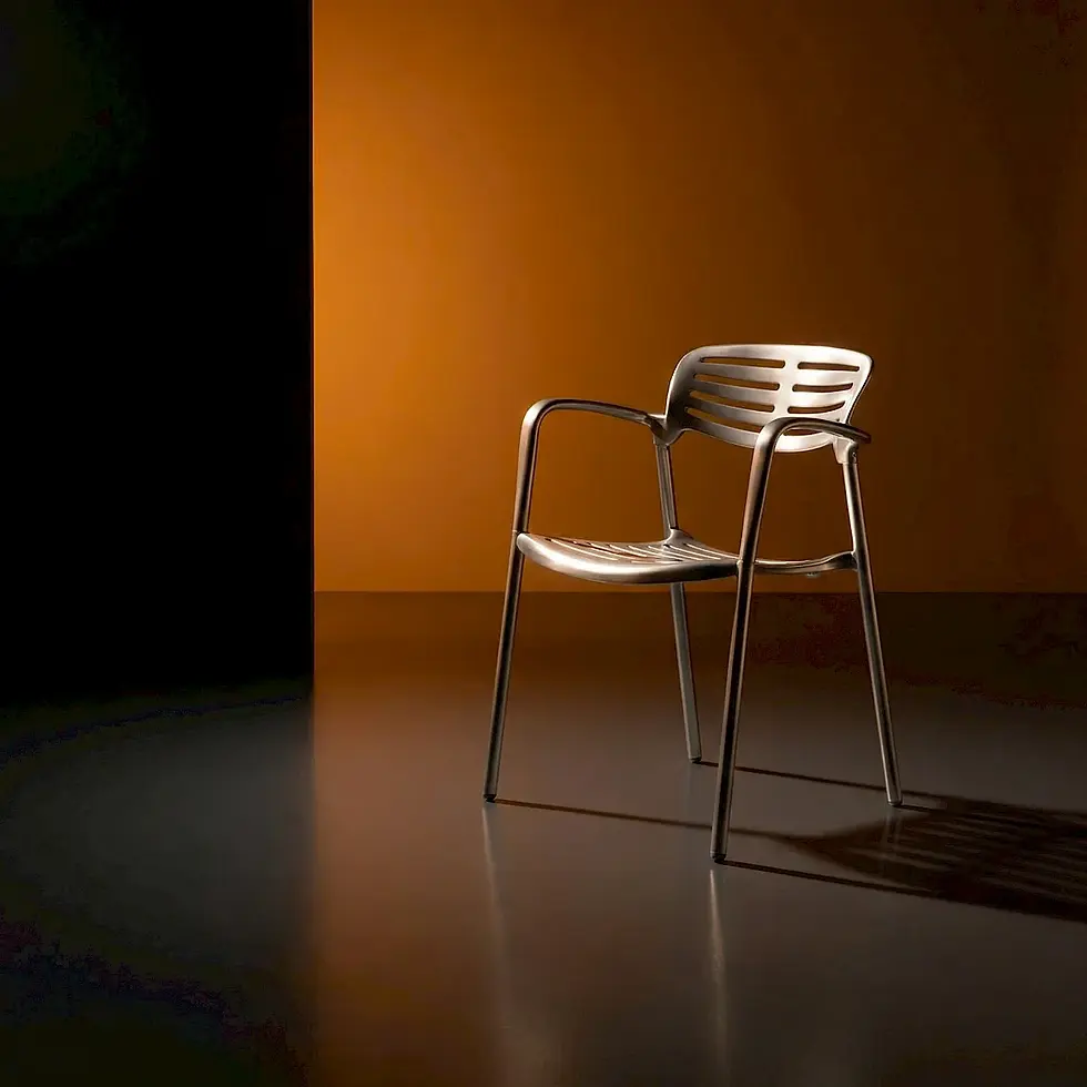 Miniatura: Silla Toledo Jorge Pensi icono del diseño español