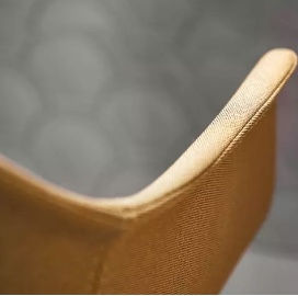 Miniatura: sillón tapizado patas de madera para uso interior en tejido sunbrella