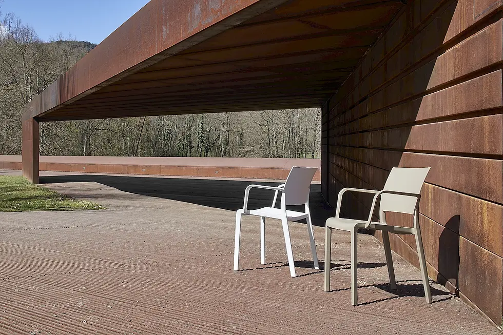 Miniatura: Silla New Fiona apilable hasta 10 unidades