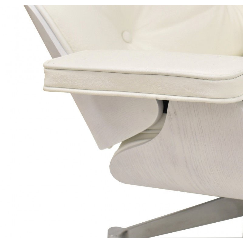 Butaca y ottoman, base pulida,madera lacada, tapizado piel