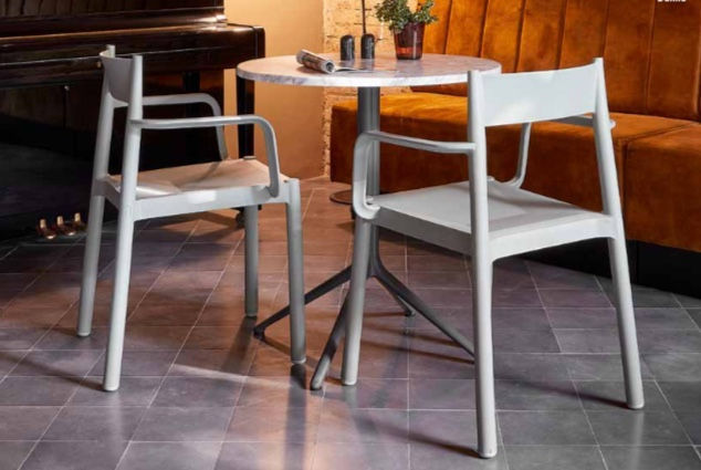 Miniatura: silla de in terior y jardin fibra de vidrio con brazos