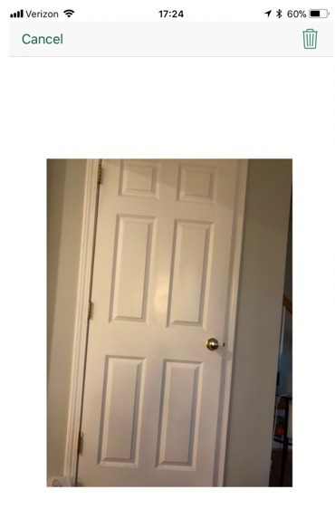 WiSaw detailed image IOS screen