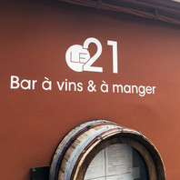 Bar 21