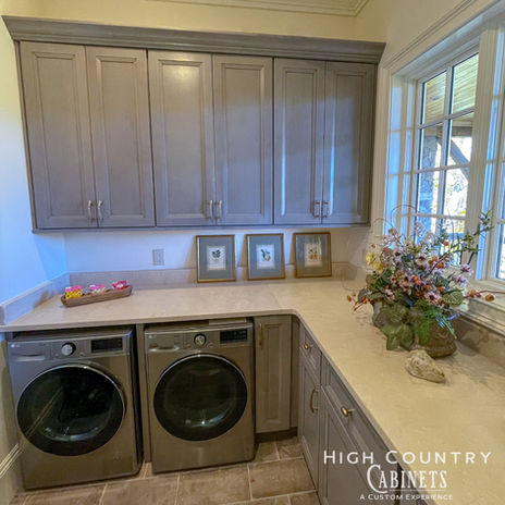 Lovely Laundry Room 