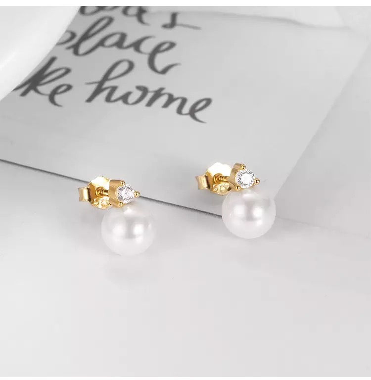 Thumbnail: Pearl Zirconia Golden 925 Silver Earrings