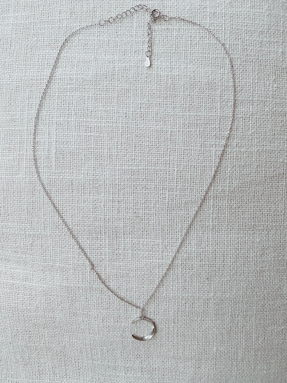 Thumbnail: Fine Moon 925 Silver Necklace