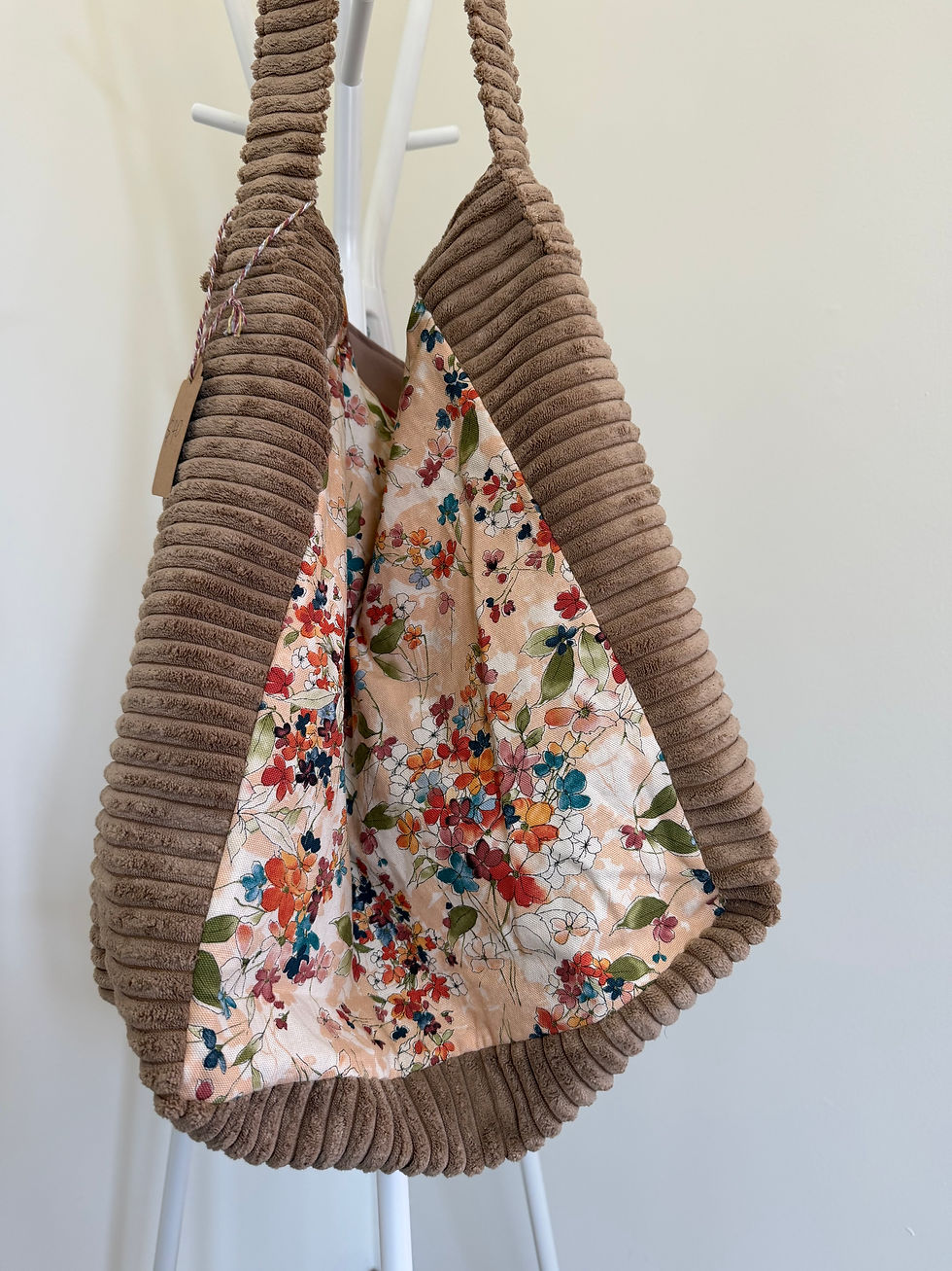 Thumbnail: Floral Velvet Tote Bag