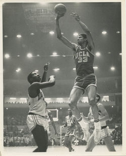 c. 1960s Alcindor UCLA Photo Emmons