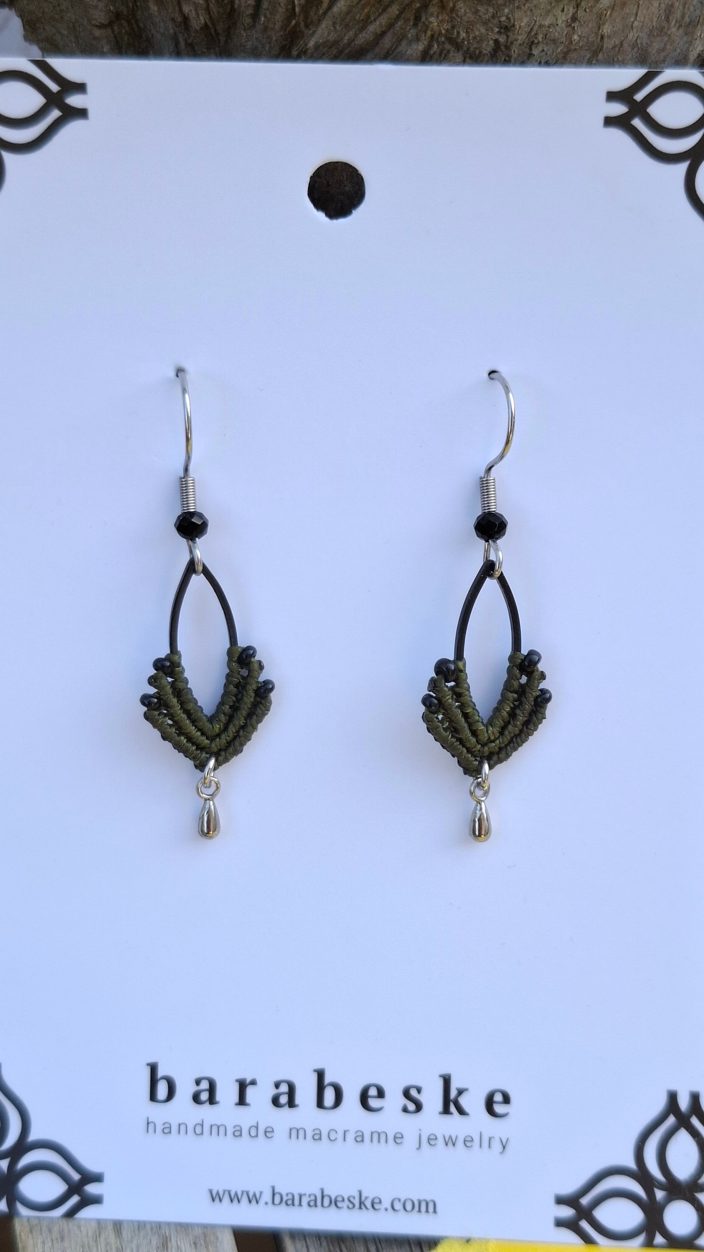 Ohrringe "Mini Katharina - Schwarz/Khaki"