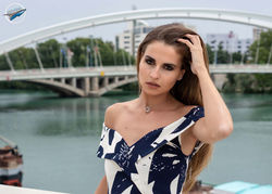 Emilie working girl (33)