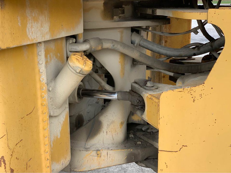 Thumbnail: Caterpillar 966E from 1989