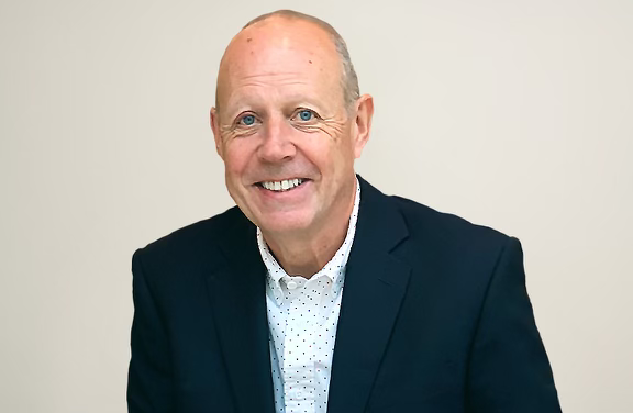 Website images 2.0_Paul May photo_p_may.heic