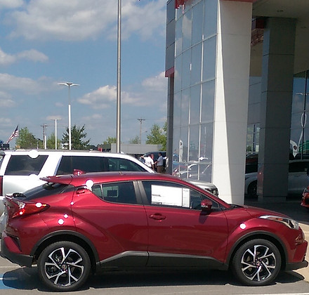 2018 C-HR.jpg