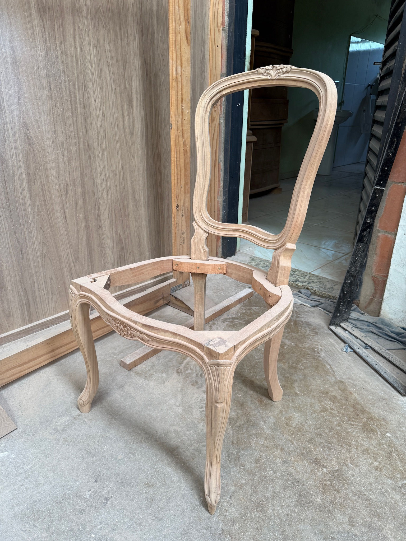 ESTRUTURA CADEIRA THOMAS