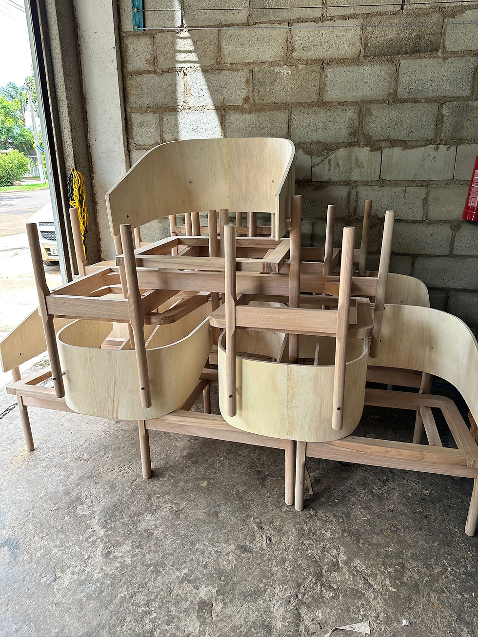 Miniatura: CADEIRA ROBERTO BENEDICTO