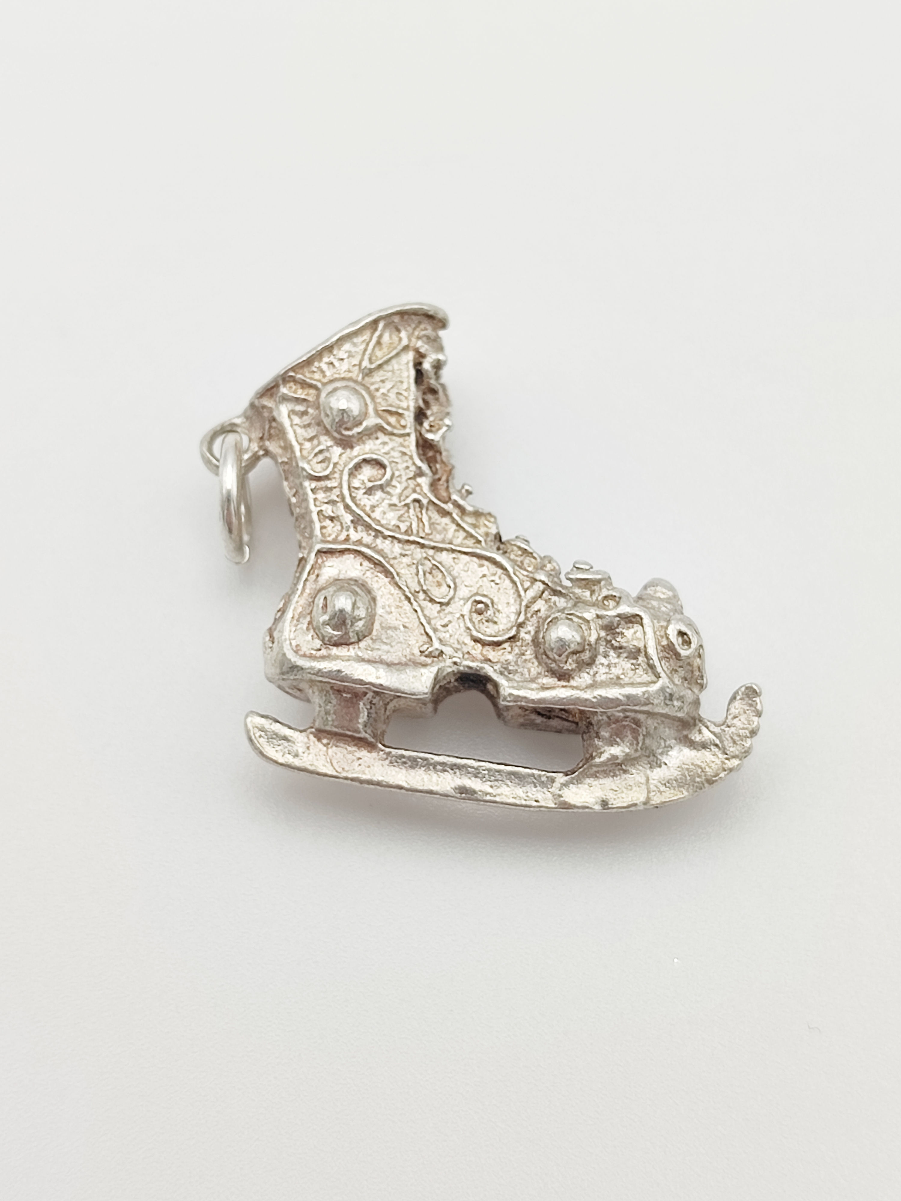 Vintage 925 Sterling Silver Ice Skate Charm.