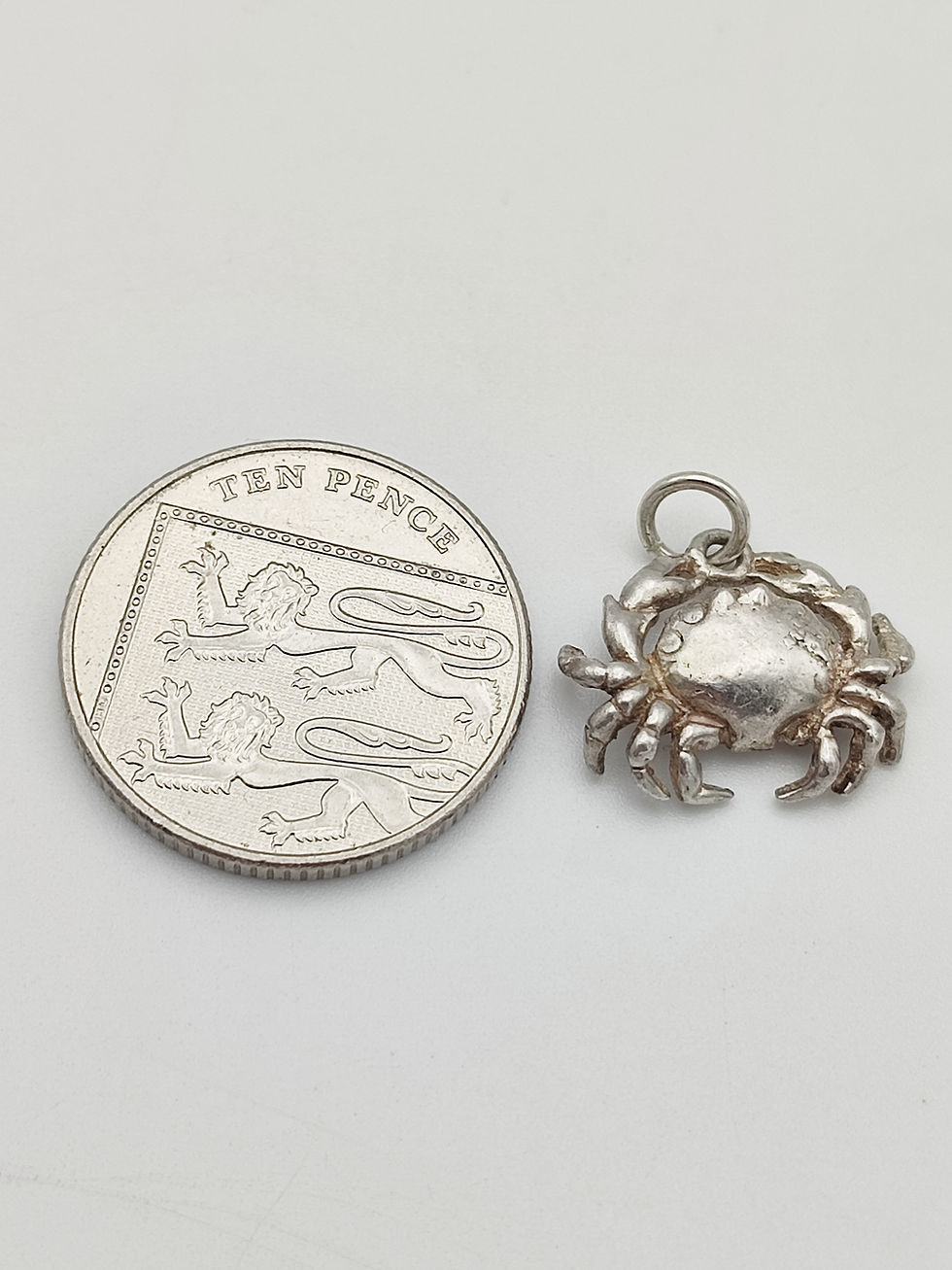 Thumbnail: Vintage 925 Sterling Silver Cancer Charm