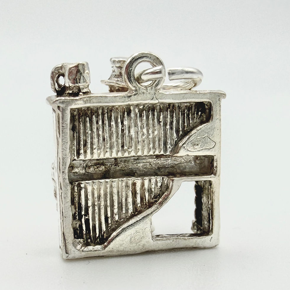 Thumbnail: Vintage 925 Sterling Silver Articulated Pianist Charm 