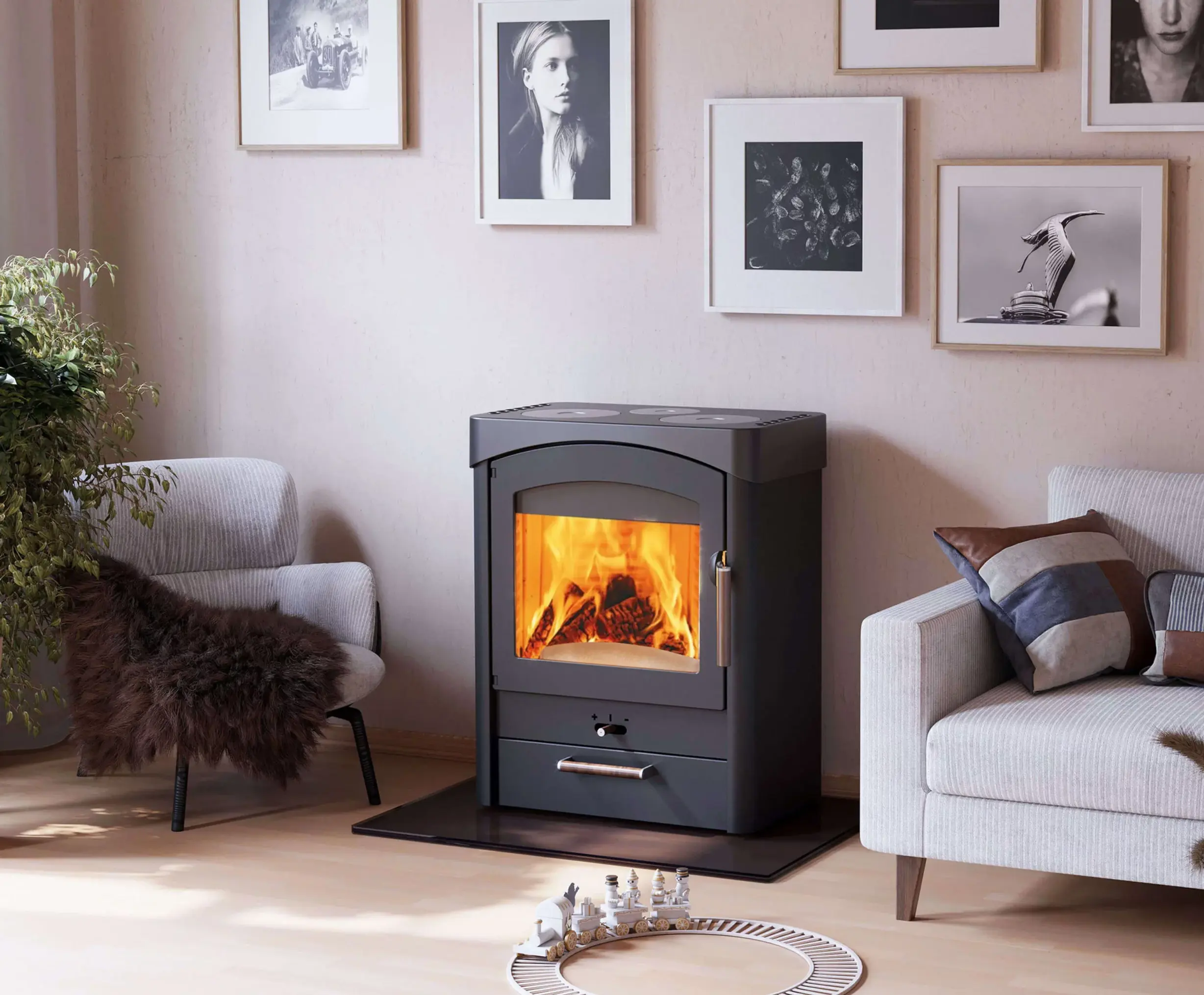 AUSTROFLAMM Pallas, Frontansicht