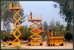ISRO 0.5T P2000x1000 Aerial Working Platform
