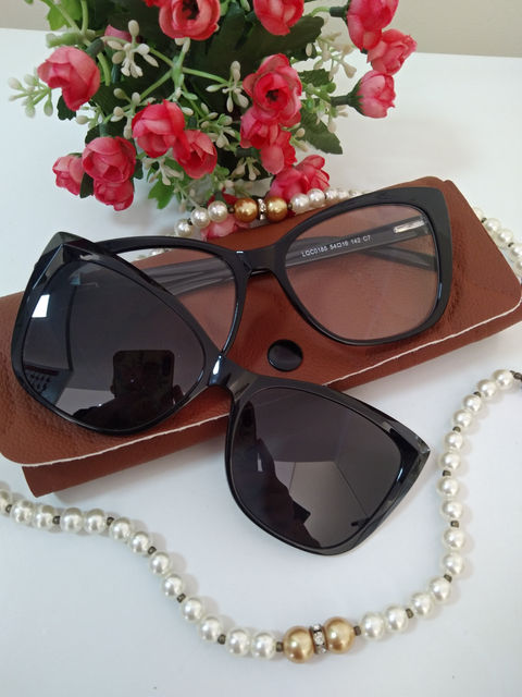 óculos adicional feminino preto.