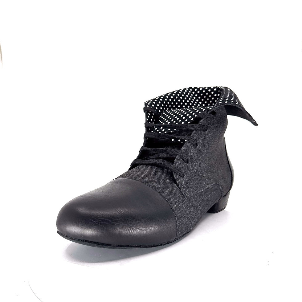Thumbnail: Training Boots Jean Polka